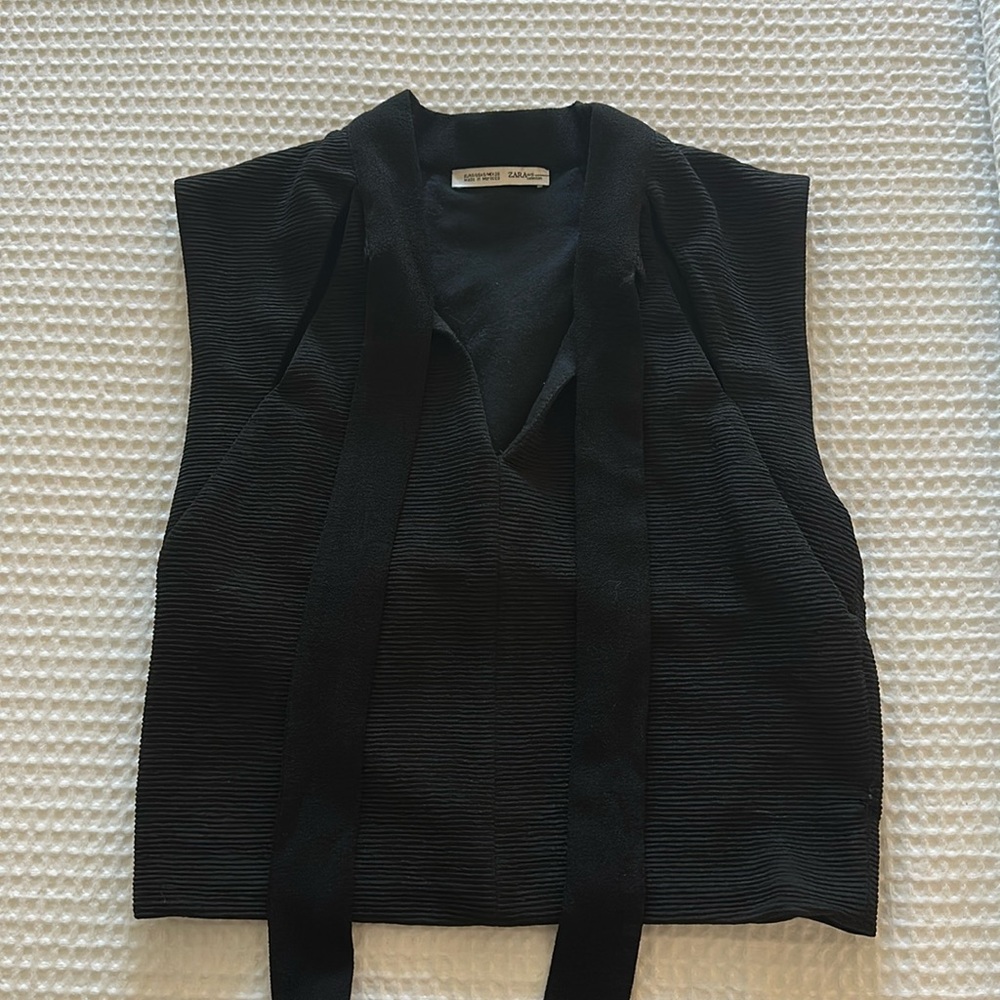 ZARA Top